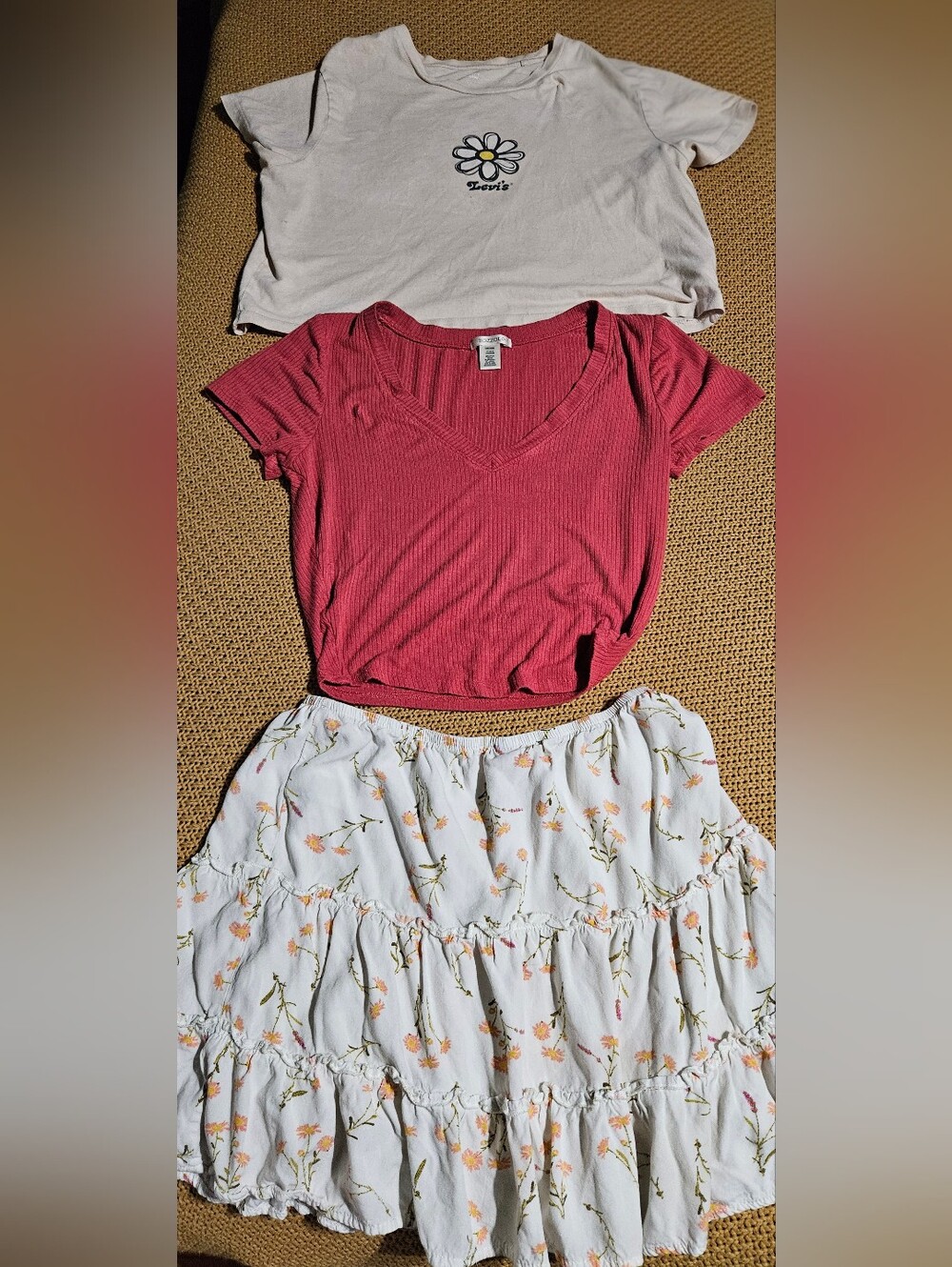 Women’s Ribbed V-Neck Top, Skirt And Levi Crop Shirt